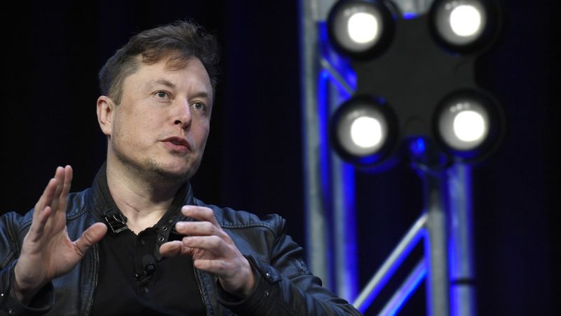 Elon Musk, Twitter’s new owner, tweets conspiracy theory about attack on Paul Pelosi | CNN Business