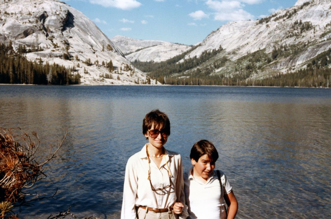 Howard and his mom Joyce Fienberg in 1985 at Yosemite.