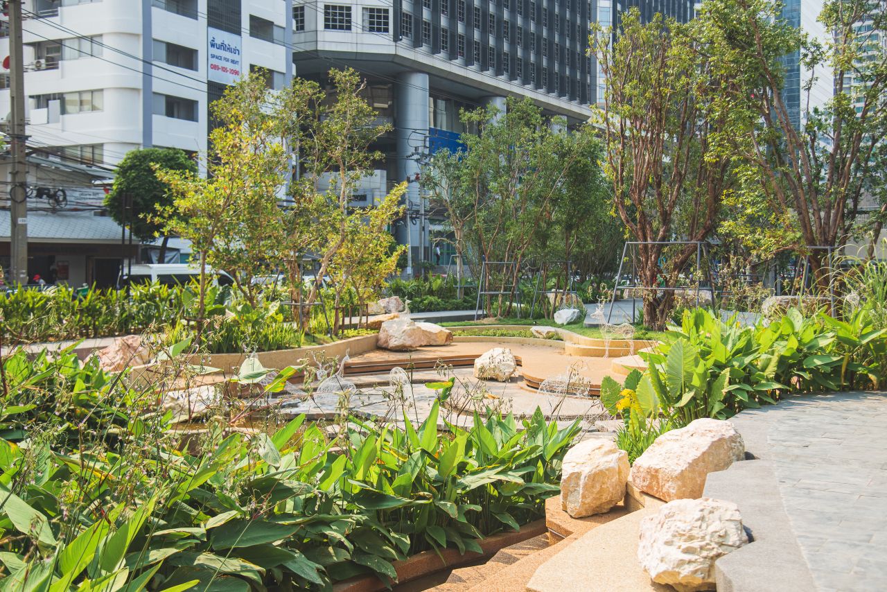 The Chong Nonsi Canal Park has added greenery to Bangkok's built-up city center.