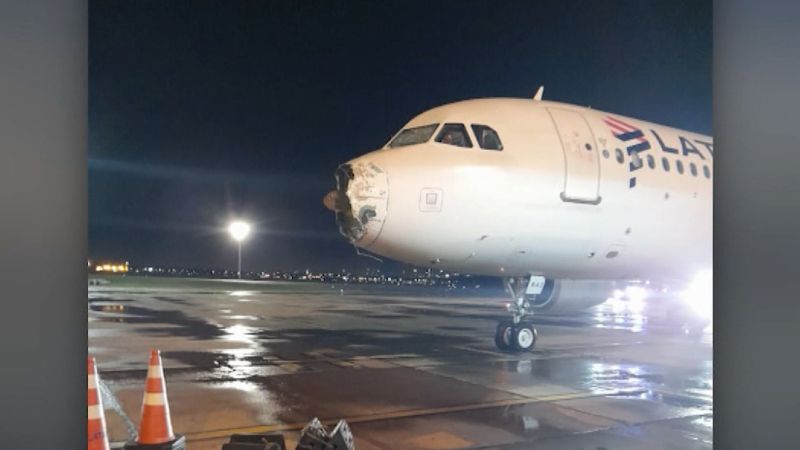 Video: LATAM Airlines plane makes emergency landing in Paraguay | CNN