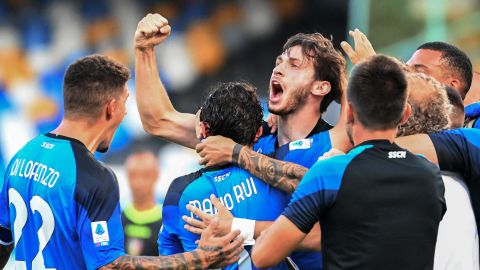 Kvaratskhelia celebrates with his teammates after scoring against Monza.