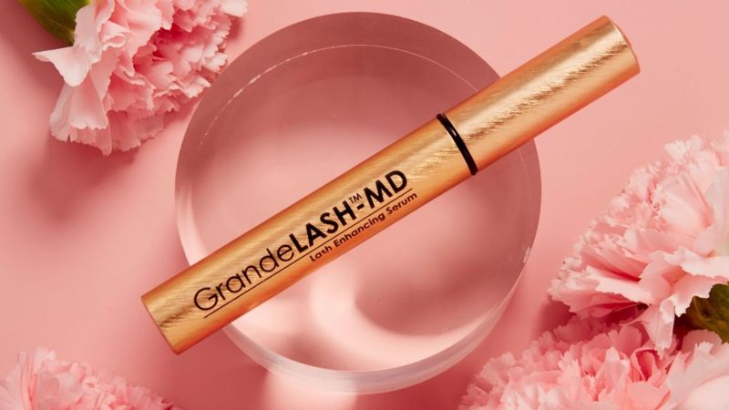 Grandelash-MD Lash Enhancing Serum Review: Looking for longer lashes? This viral serum is just what you need | CNN Underscored
