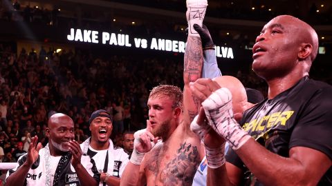 Paul (3L) celebrates after his unanimous decision win.