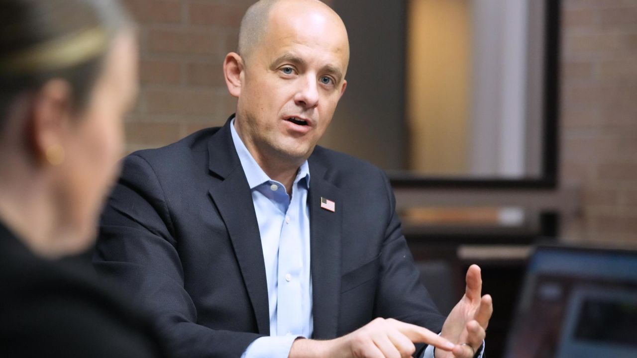 OGDEN, UT - OCTOBER 24: Independent nominee for the U.S. Senate race in Utah, Evan McMullin answers questions from the editorial page board with the Ogden Standard Examiner on October 24, 2022 in Ogden, Utah.  McMullen is running against incumbent Senator Mike Lee (R-UT). (Photo by George Frey/Getty Images)