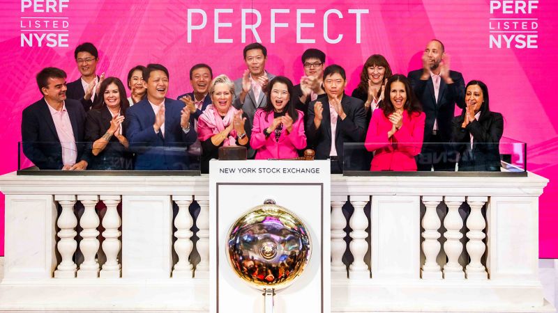 Taiwan’s virtual beauty brand struggles on Wall Street debut | CNN Business