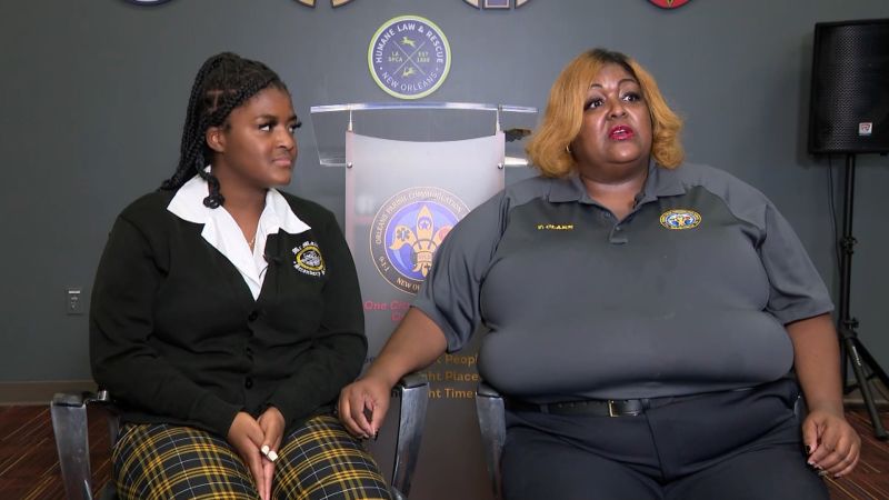 Read more about the article ‘Mama help!’: A 16-year-old called 911 to report an armed robbery at a McDonald’s in New Orleans. Her mother picked up – CNN
