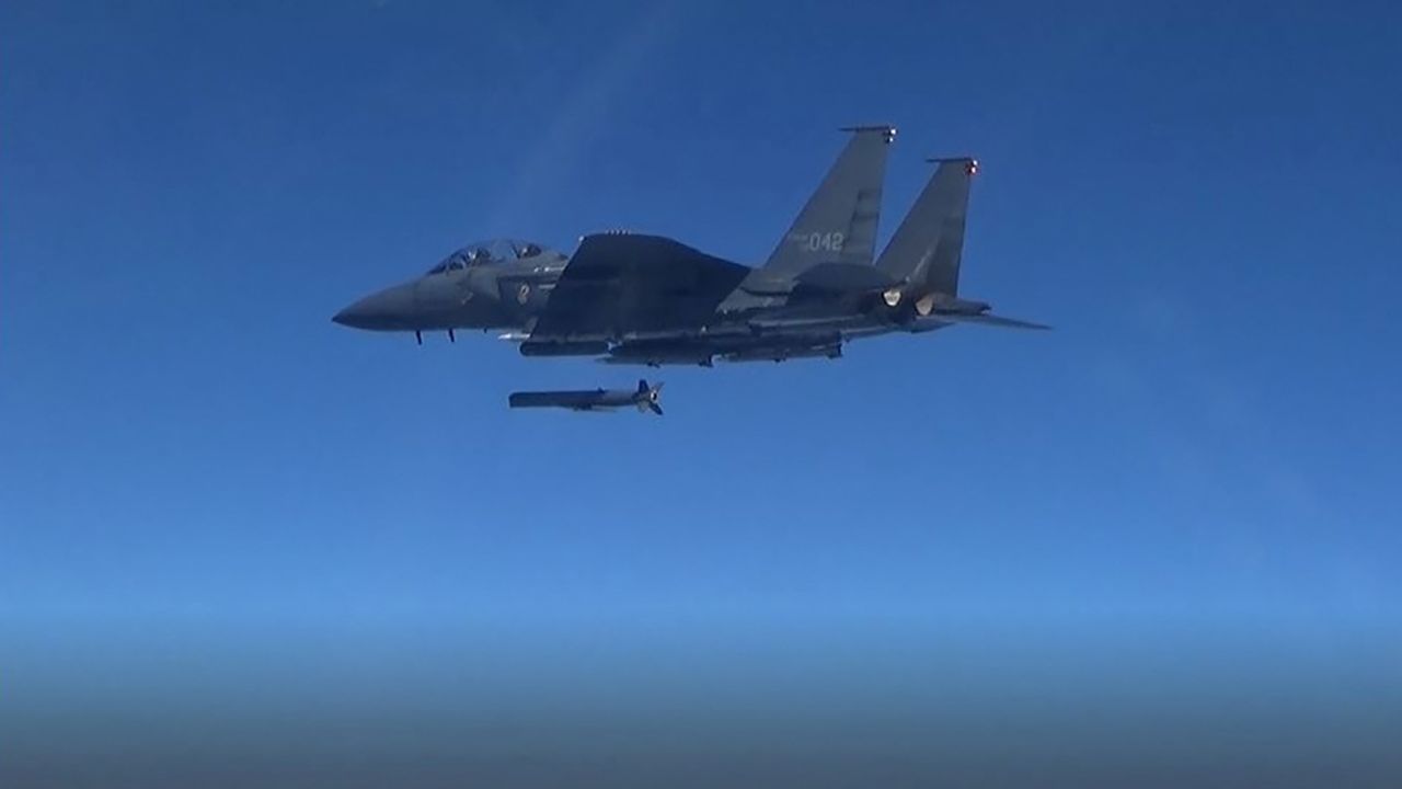 South Korea responded to North Korea's barrage of missiles on Wednesday by firing three air-to-surface missiles from F-15K and KF-16 fighter jets. 