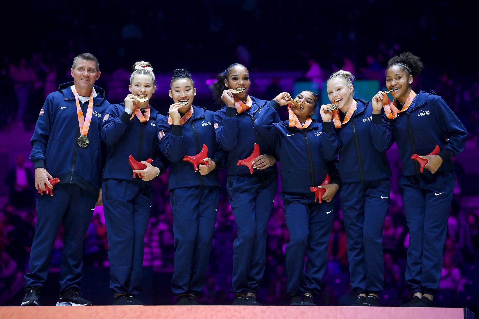 US women's team claim seventh consecutive title at world championships