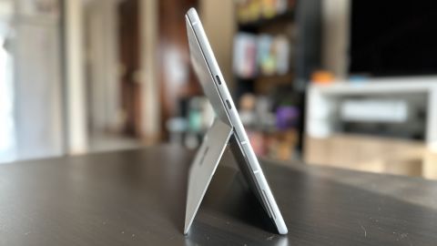 Surface Pro 9 review CNNU 4