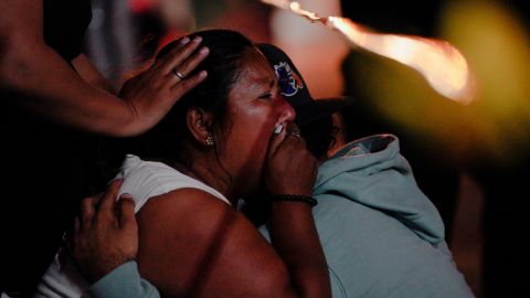 At least five Ecuadorean police officers were killed on Tuesday in explosive attacks in Guayas and Esmeraldas provinces.