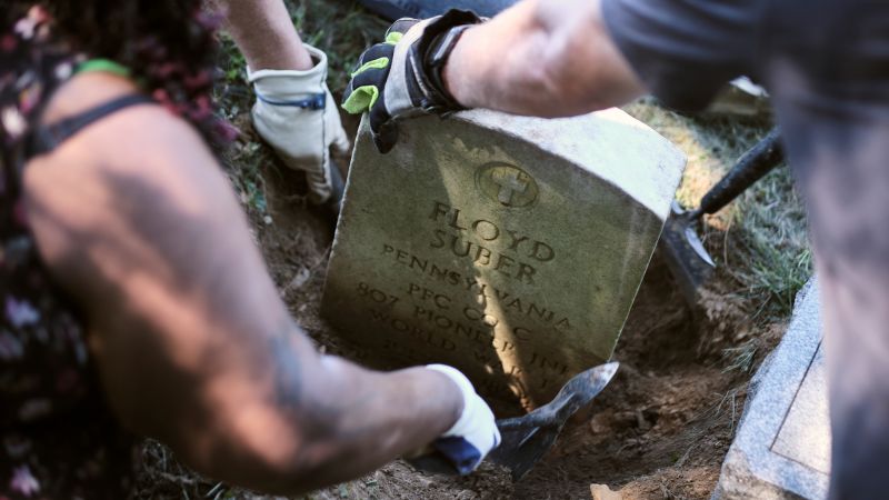 Decades of Black history were lost in an overgrown Pennsylvania cemetery until volunteers unearthed more than 800 headstones | CNN