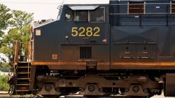 ORLANDO, FLORIDA, UNITED STATES - 2022/09/14: A CSX locomotive is seen in Orlando. A pay dispute between rail workers and unions threatens a nationwide freight rail strike as early as September 16, 2022. (Photo by Paul Hennessy/SOPA Images/LightRocket via Getty Images)