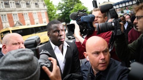 Kurt Zouma llega al Tribunal de Magistrados del Támesis en junio.