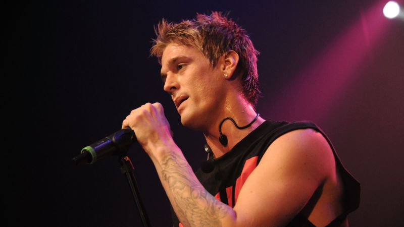 Aaron Carter, chanteur, mort à 34 ans