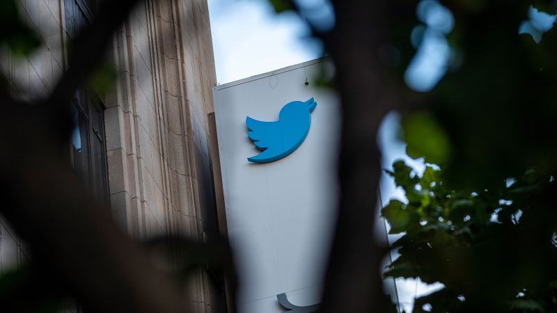 Twitter delays $8 'blue check' verification plan until after the midterms | CNN Business