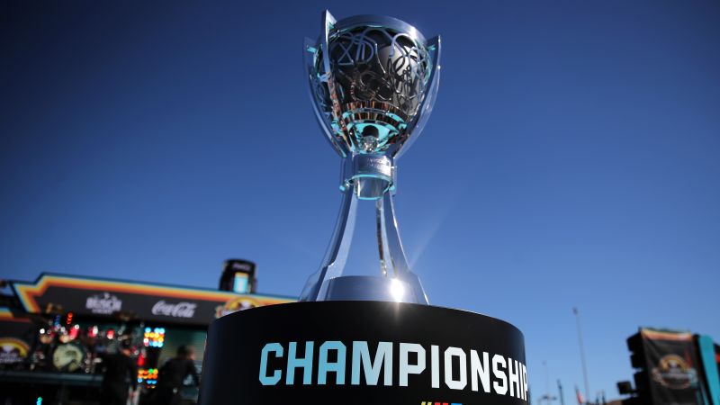 Joey Logano wins 2022 NASCAR Cup Series championship | CNN