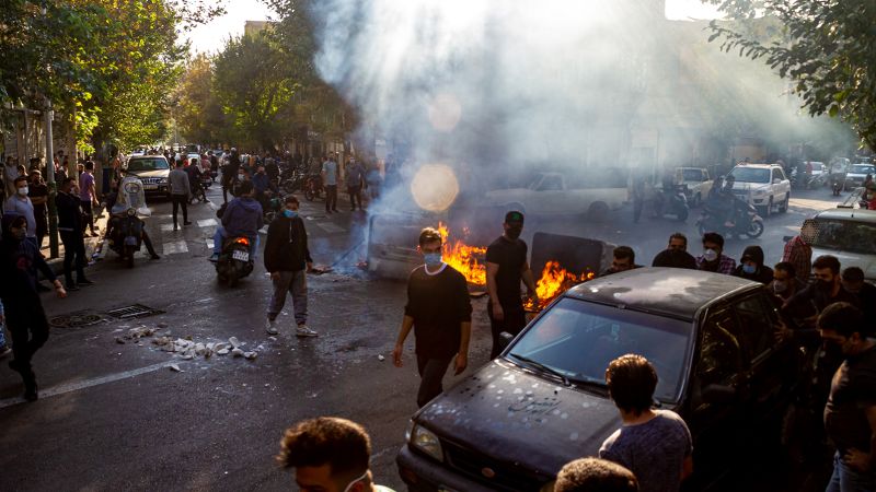 At least 326 killed in Iran protests, human rights group claims | CNN