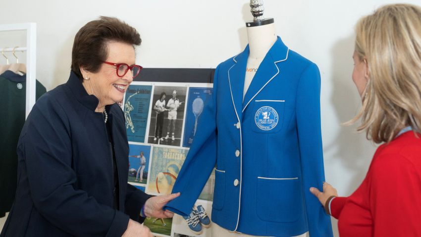 Tennis icon Billie Jean King and fashion designer Tory Burch look at the Billie Blue Jacket in New York City, New York, US, October 10, 2022. Tory Burch/ITF/Handout via REUTERS THIS IMAGE HAS BEEN SUPPLIED BY A THIRD PARTY.  NO RESALES.  NO ARCHIVES.  MANDATORY CREDIT