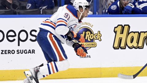 Kane rushed to the bench after his wrist was cut. 