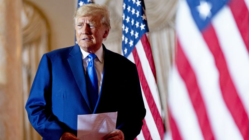 Trump grapples with 2024 questions amid GOP midterm letdown | CNN Politics