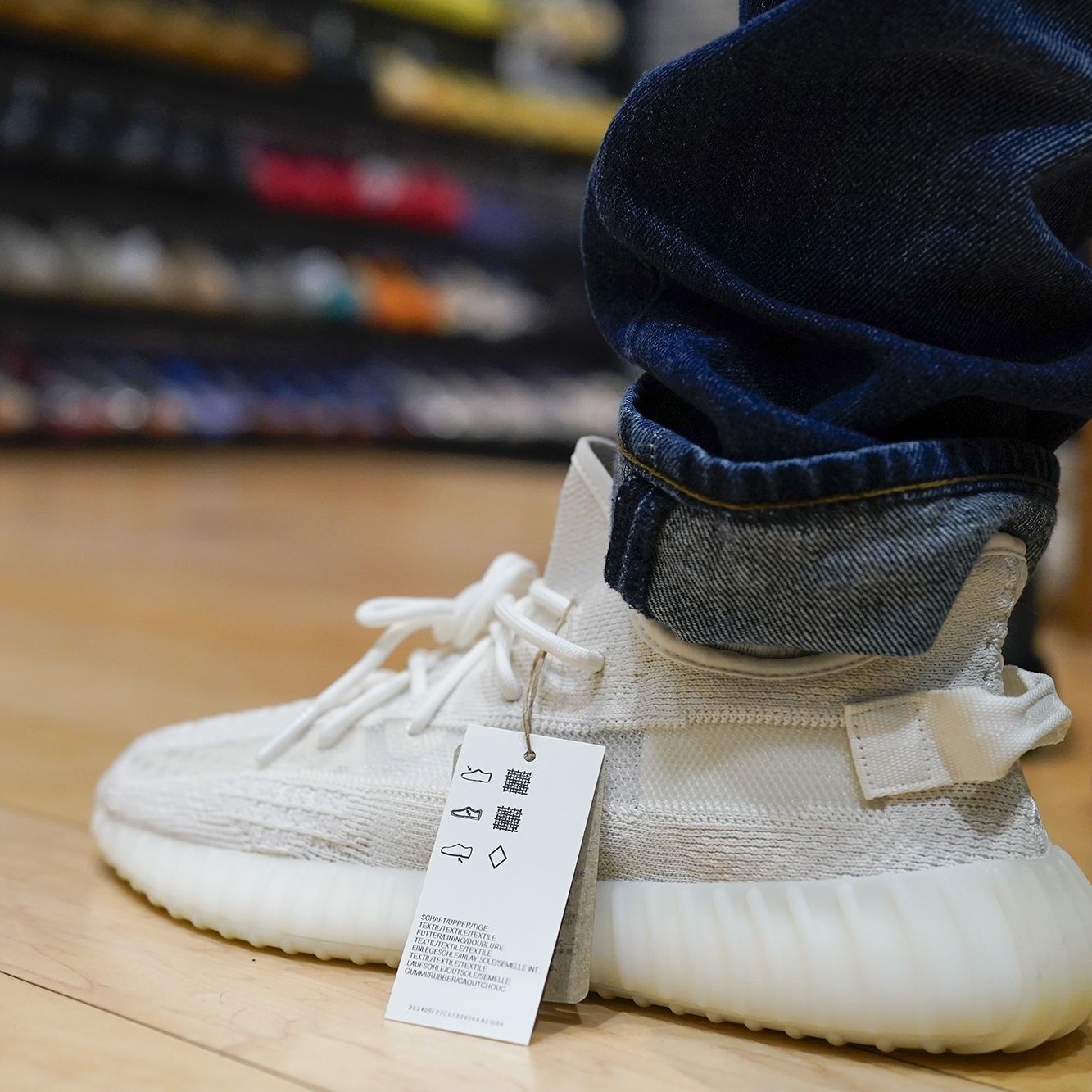 flydende lige Donation Adidas will continue to sell Kanye West's shoe designs without the Yeezy  name | CNN Business