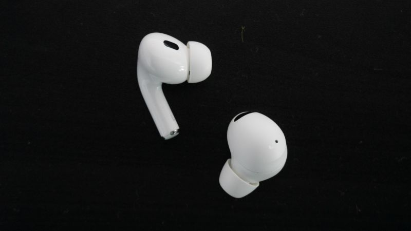 Apple AirPods Pro 2 vs. Samsung Galaxy Buds 2 Pro | CNN Underscored