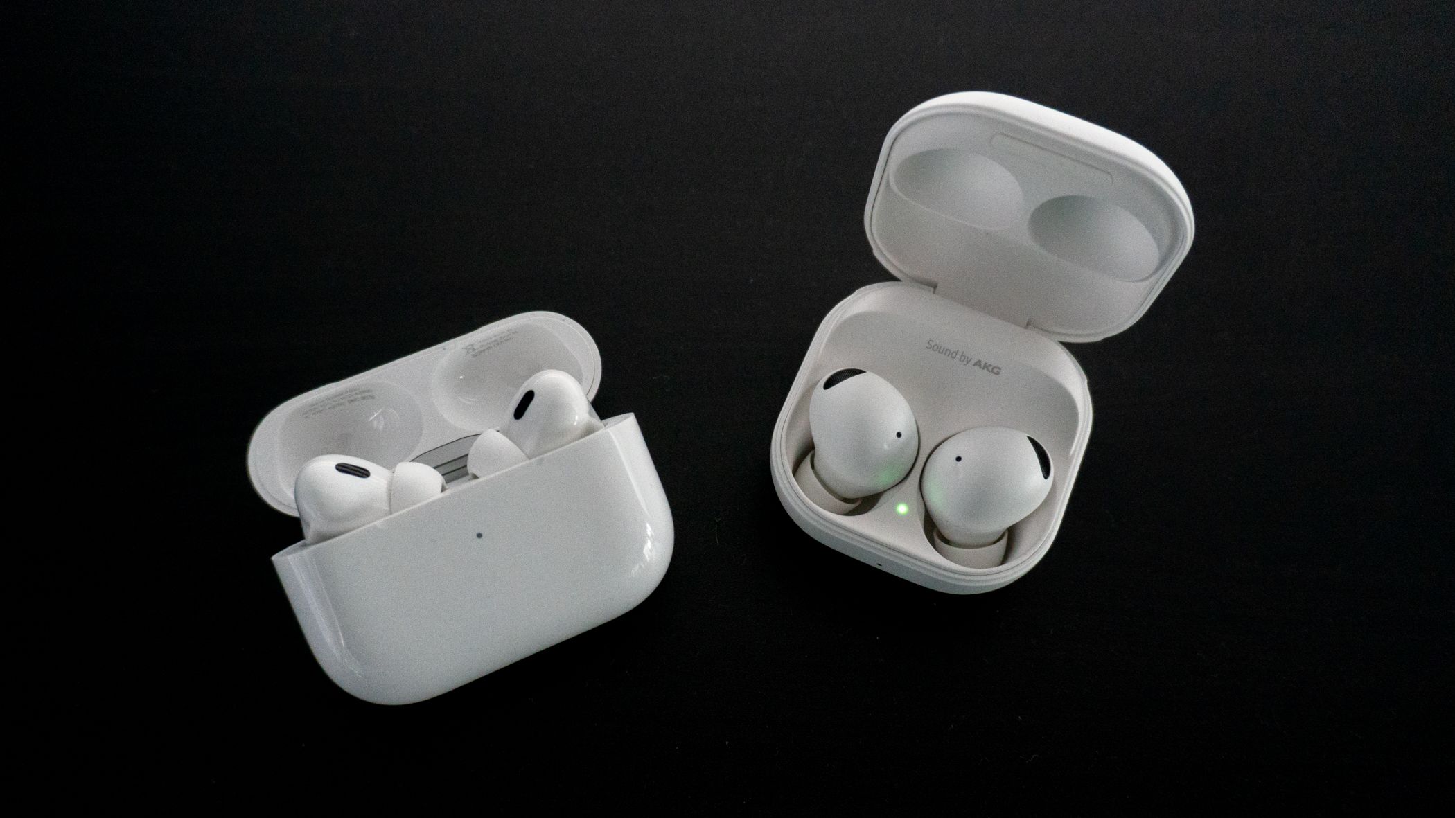 I tried AirPods Pro and Galaxy Buds Pro for 2 weeks. Here's the