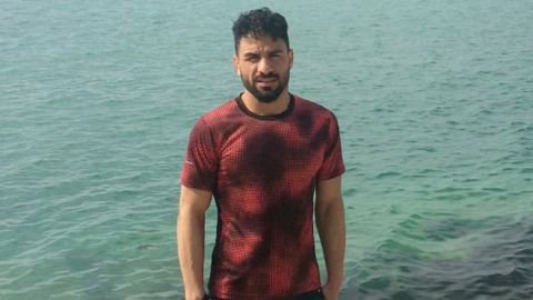 레슬링 선수 나비드 아프카리는 2020년 9월 12일 이란 정부에 의해 처형되었습니다. 