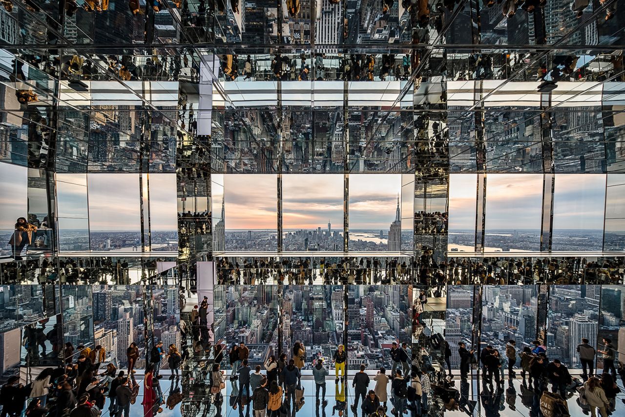 Xi Chen's image "Mirror Dimension," captured in New York City at the installation "Air," created by artist Kenzo Digital for SUMMIT One Vanderbilt, was shortlisted in the buildings in use category.