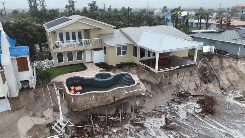 ‘We are in trouble here in Daytona’: Coastal homes collapse into the ocean | CNN
