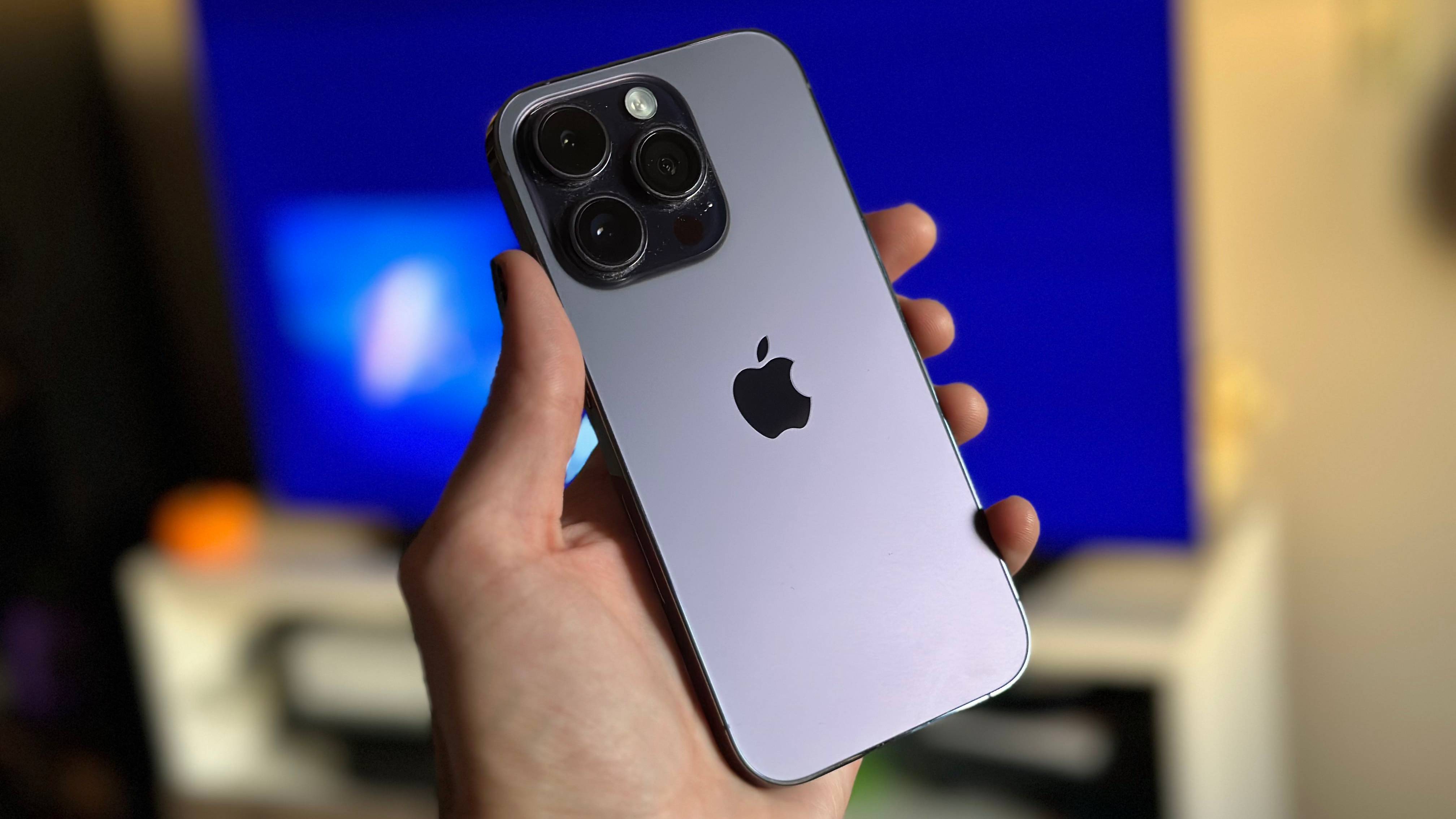 Pros and cons of the iPhone 14 Pro