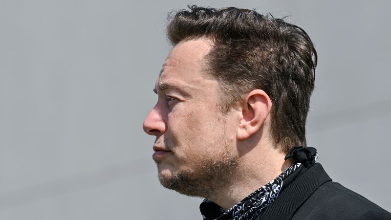 Read more about the article Musk’s Twitter may have already violated its latest FTC consent order legal experts say – CNN