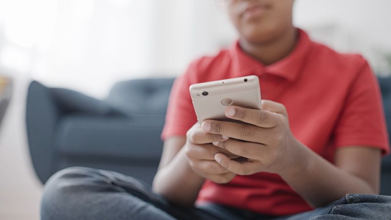 A guide to parental controls on social media | CNN Business