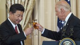 US Vice President Joe Biden and Chinese President Xi Jinping toast during a State Luncheon for China hosted by US Secretary of State John Kerry on September 25, 2015 at the Department of State in Washington, DC.              AFP PHOTO/PAUL J. RICHARDS        (Photo credit should read PAUL J. RICHARDS/AFP via Getty Images)