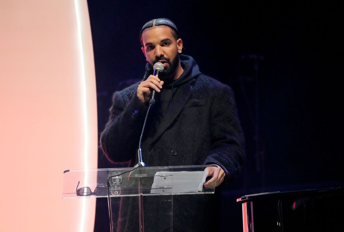 After quoting Maya Angelou, Drake delivers his own poem during Takeoff's Celebration of Life.