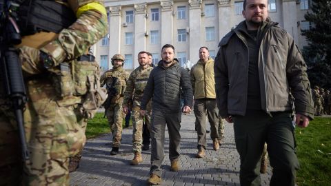 Kherson: Zelensky visits reclaimed metropolis, accuses Russia of conflict crimes