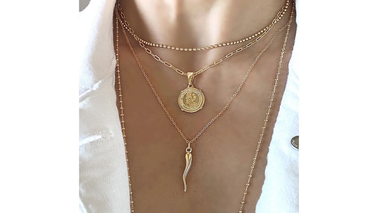 underscored AshleyNicoleByJulie Italian Horn Necklace