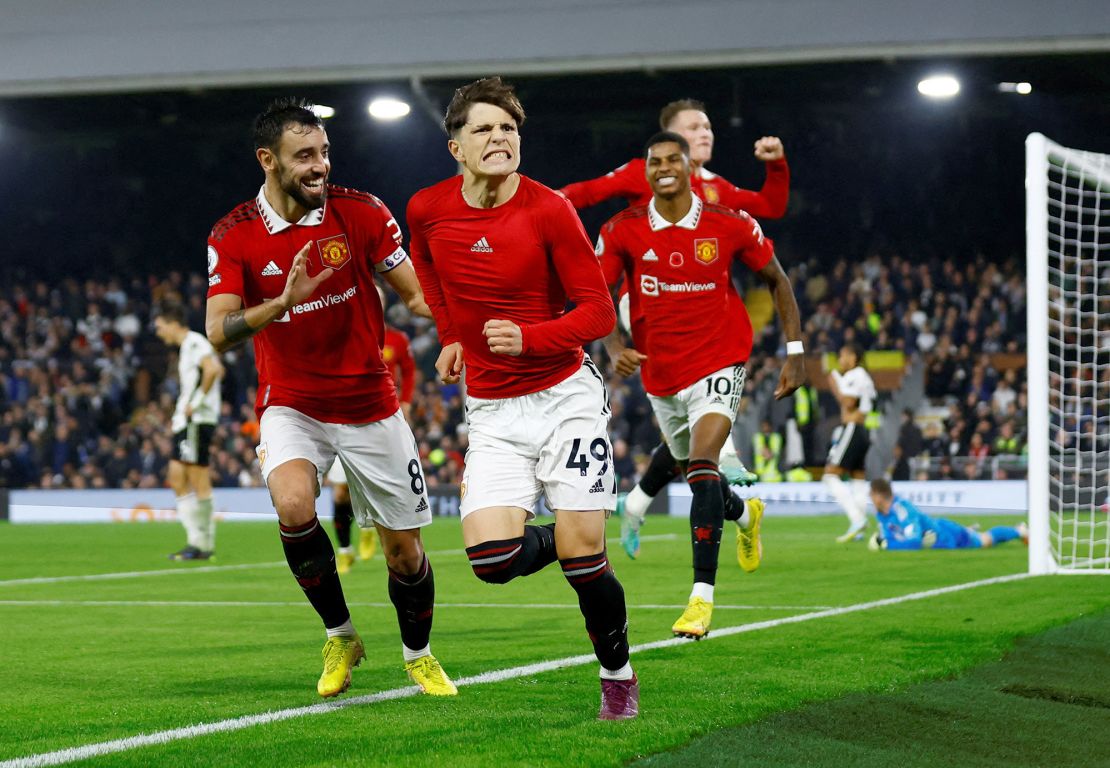 Manchester United beat Fulham on Sunday, taking the club to fifth place in the Premier League table.