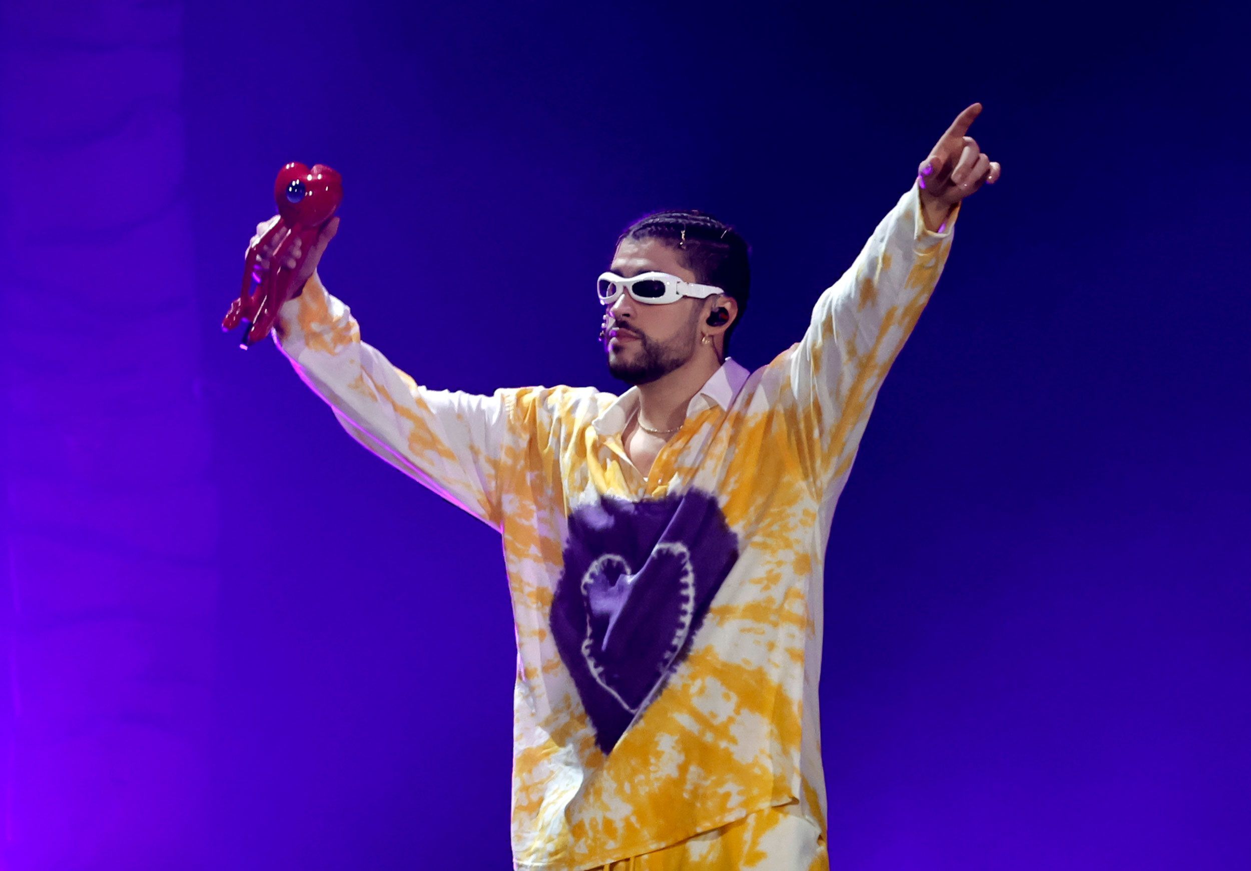 Bad Bunny scores a Grammys first with his Spanish-language album | CNN