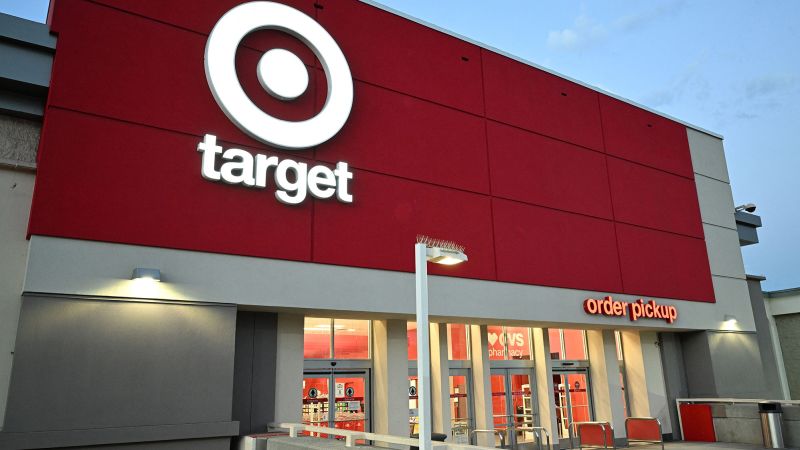 Target warns of a weak holiday season. Shares are tumbling | CNN Business