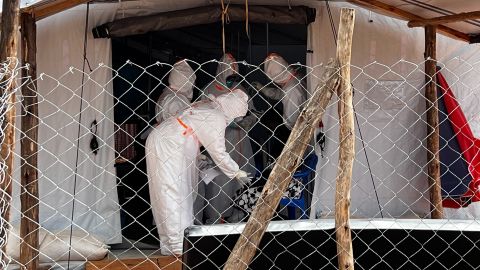 Uganda, Mubende'de bir Ebola tedavi ünitesi.