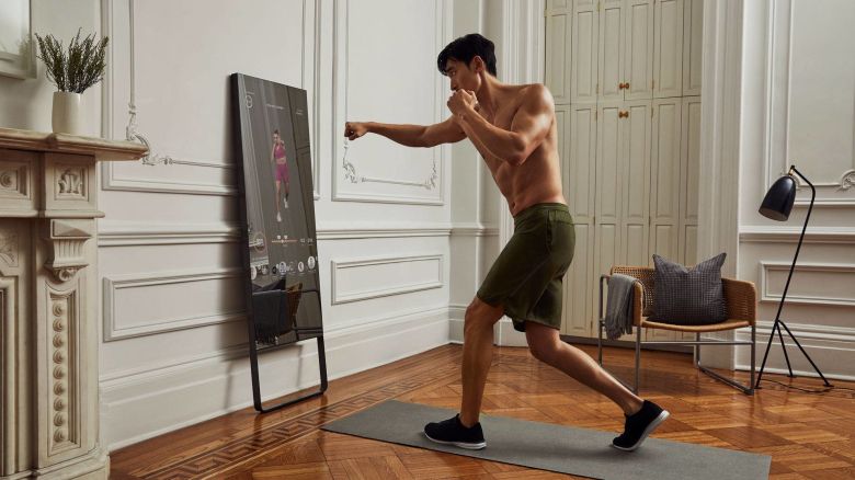 lululemon studio review cnnu lead