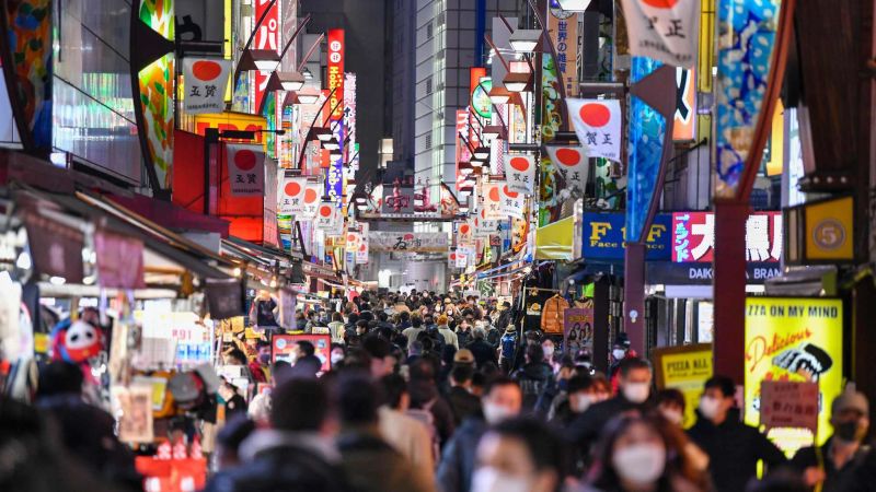 Foreign visitors flock to Japan after tourism reopening