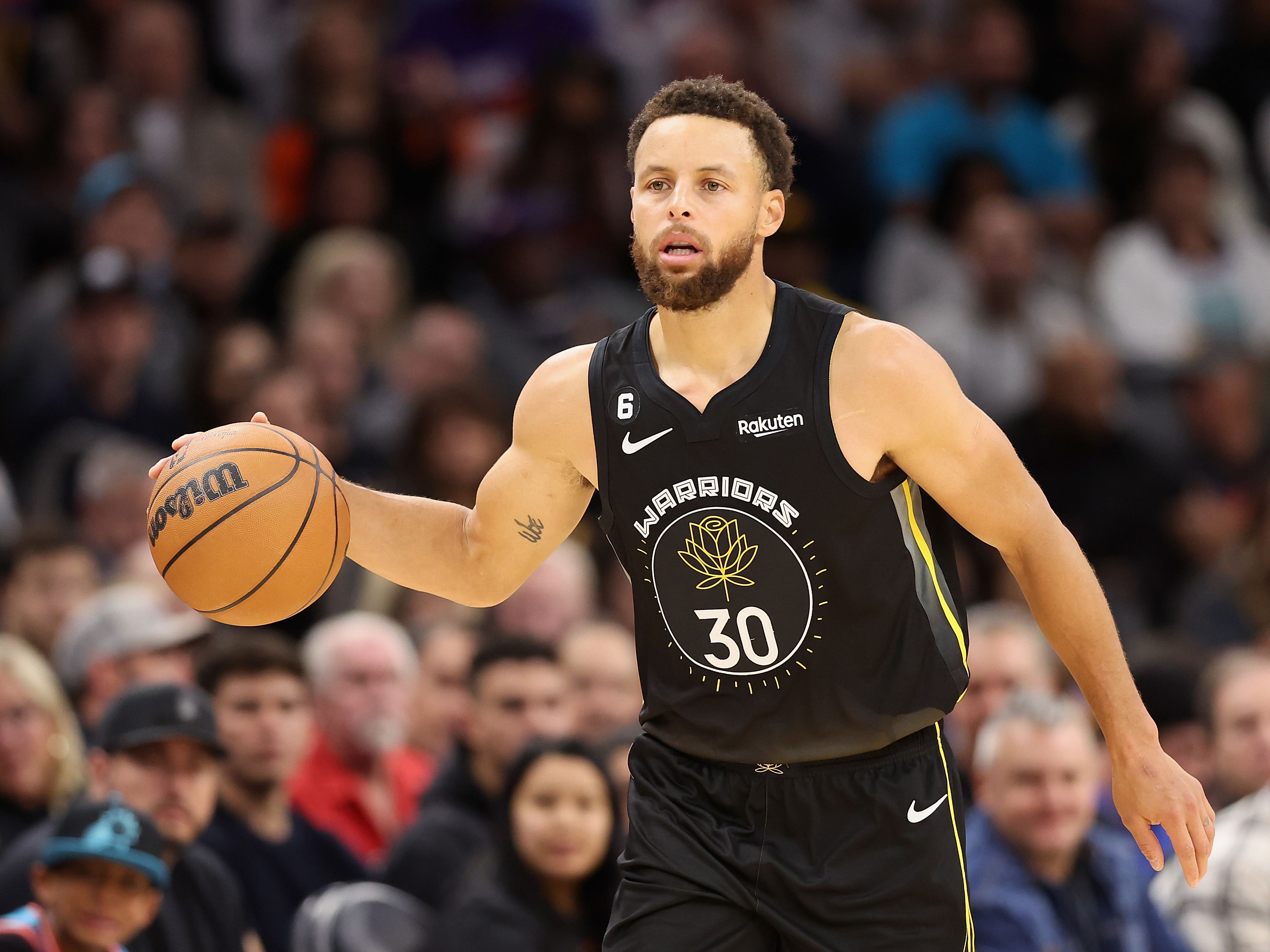 Ontmoedigen zwanger Grand Steph Curry explodes for 50 points but Golden State Warriors still beaten  130-119 by Phoenix Suns | CNN