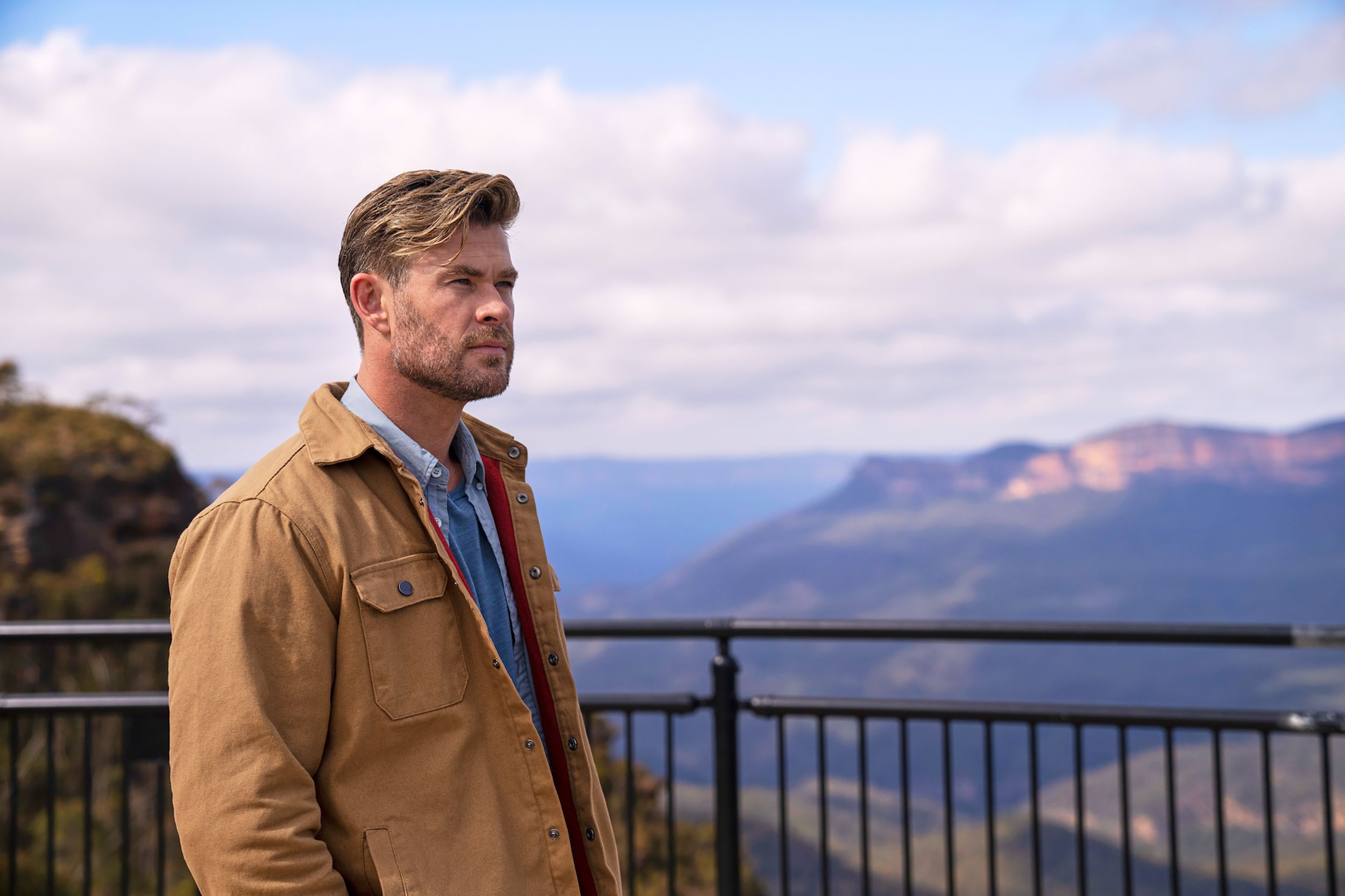 Chris Hemsworth will take time off from acting after finding out about  Alzheimer's predisposition 