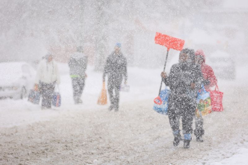 Buffalo Snow: Western New York Digs Out From Up To 6 Feet Of ...