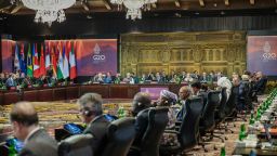 15 November 2022, Indonesia, Nusa Dua: Heads of state and government attend the first working session at the G20 summit. The group of G20, the strongest industrialized nations and emerging economies, meets for two days on the Indonesian island of Bali. 