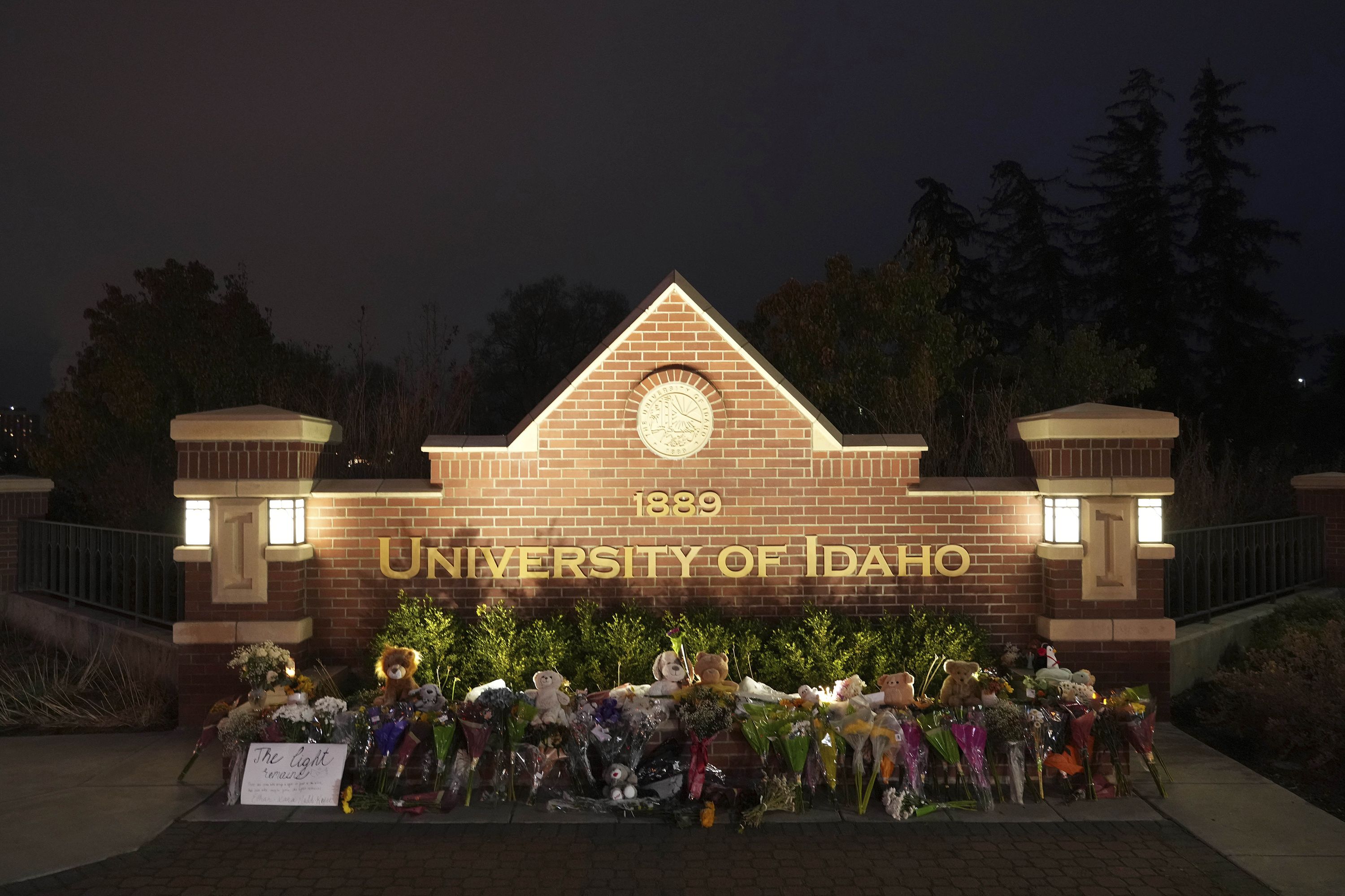 Idaho murders: 25 to 40% of students chose not to return to campus