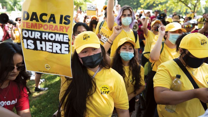 Les démocrates du Sénat relancent les pourparlers pour essayer d’aider les bénéficiaires du DACA lors d’une session boiteuse