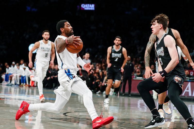 Brooklyn hot sale nets kyrie